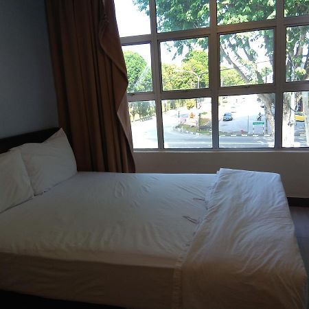 Starview Hotel Lumut Eksteriør bilde