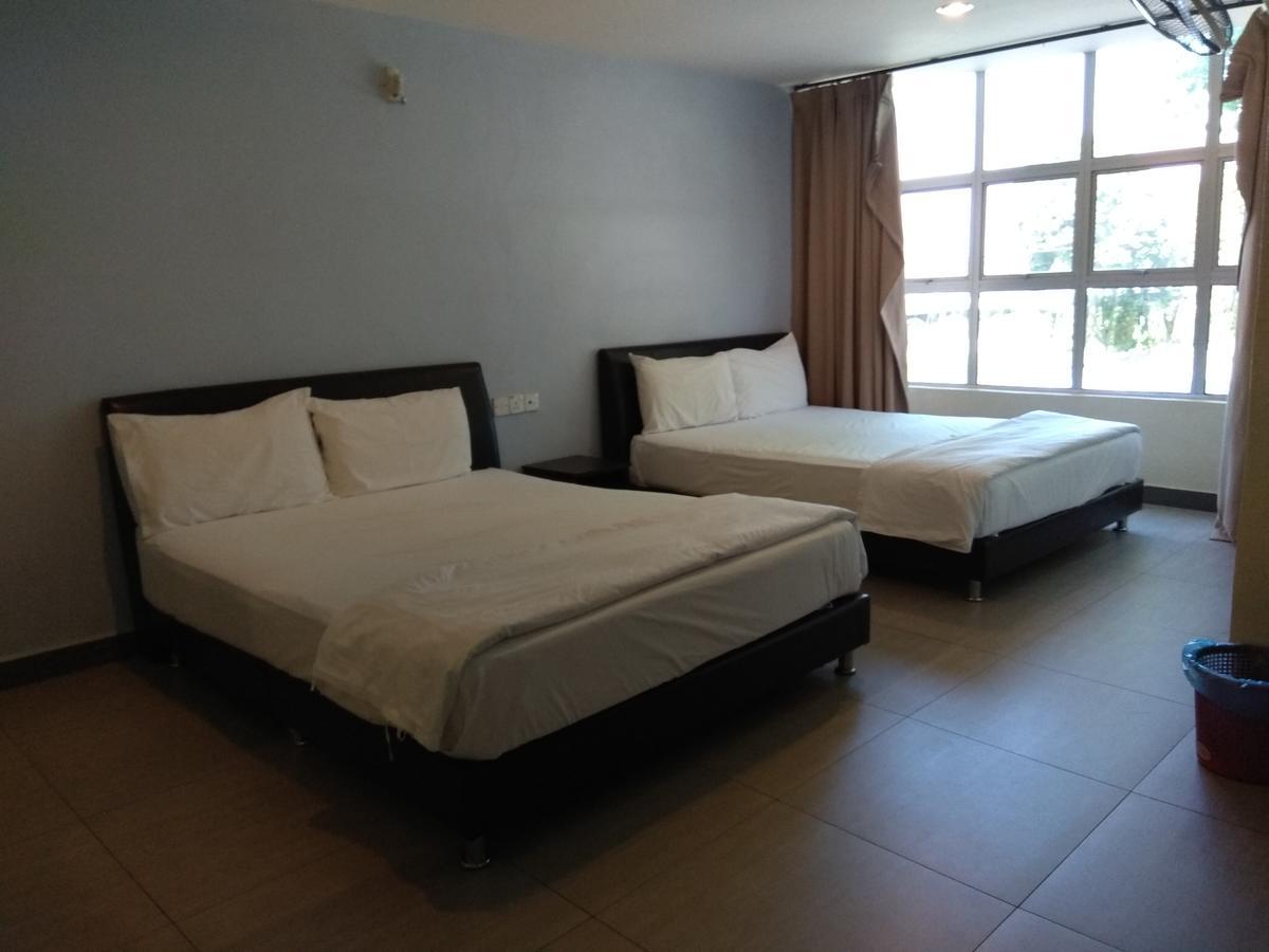 Starview Hotel Lumut Eksteriør bilde